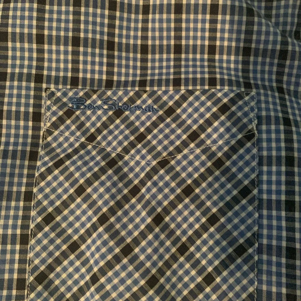 Ben Sherman Casual Button Down - Picture 4 of 4